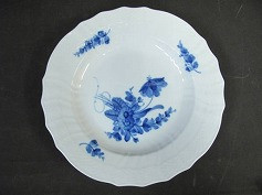 s-0037-3.jpg