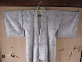 kimono-fujisiro1.jpg